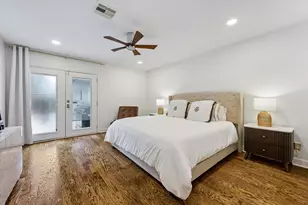 2503 Stoney Brook Dr, Houston, TX 77063 - Photo 23