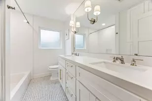 2503 Stoney Brook Dr, Houston, TX 77063 - Photo 19