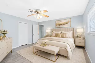 10623 Wickersham Ln, Houston, TX 77042 - Photo 21
