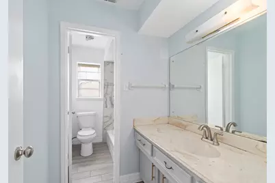 10623 Wickersham Lane, Houston, TX 77042 - Photo 31