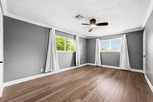11102 Endicott Ln, Houston, TX 77035 - Photo 21