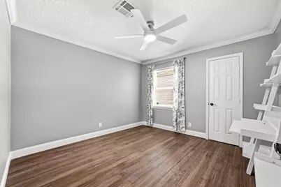 11102 Endicott Lane, Houston, TX 77035 - Photo 17