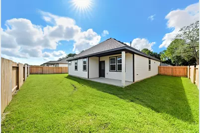 103 Bentwater Lane, Clute, TX 77531 - Photo 27