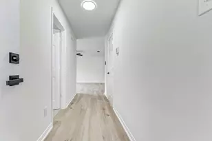 10102 Wiggins, Houston, TX 77029 - Photo 9