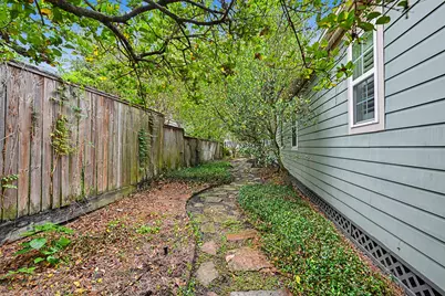 320 W 33rd Street, Houston, TX 77018 - Photo 25