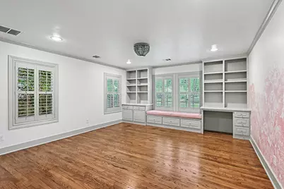 320 W 33rd Street, Houston, TX 77018 - Photo 17