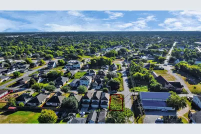 8232 Colonial Lane, Houston, TX 77051 - Photo 7