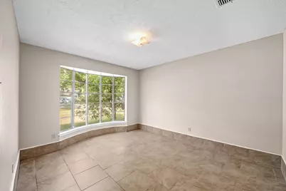 11111 Longcommon Drive, Houston, TX 77099 - Photo 5