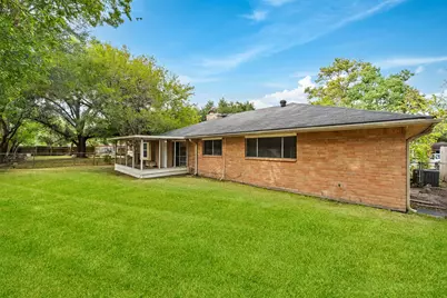 11111 Longcommon Drive, Houston, TX 77099 - Photo 29