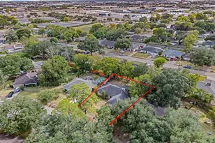 11111 Longcommon Dr, Houston, TX 77099 - Photo 35