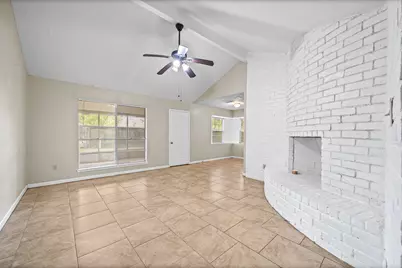 11111 Longcommon Drive, Houston, TX 77099 - Photo 9