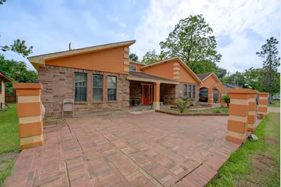 316 Hickman Lane, Angleton, TX 77515 - Photo 41