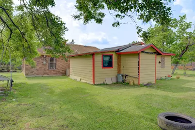 316 Hickman Lane, Angleton, TX 77515 - Photo 47