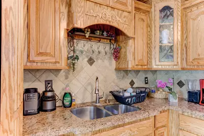 316 Hickman Lane, Angleton, TX 77515 - Photo 15