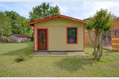316 Hickman Lane, Angleton, TX 77515 - Photo 45