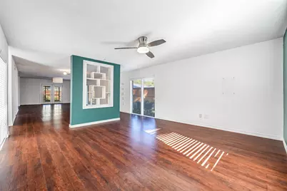 10630 Olympia Drive, Houston, TX 77042 - Photo 5