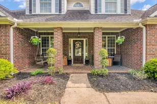 8810 Tumblewood Dr, Beach City, TX 77523 - Photo 3