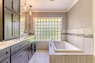 3318 N Braeswood Blvd, Houston, TX 77025 - Photo 17