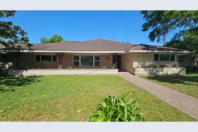 3318 N Braeswood Boulevard, Houston, TX 77025 - Photo 31