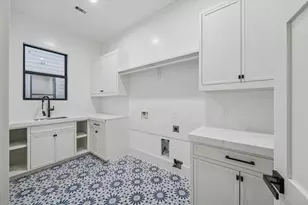 614 Eleanor St, Houston, TX 77009 - Photo 37