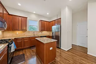 5336 Petty St, Houston, TX 77007 - Photo 9