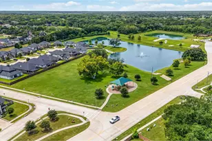 2319 Friendswood Trail, Friendswood, TX 77546 - Photo 3