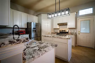 32102 Annice Lane, Pinehurst, TX 77362 - Photo 9