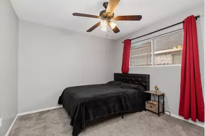 12716 Rio Lindo Street, Rosharon, TX 77583 - Photo 5