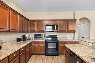 3328 Lieutenant Ave, College Station, TX 77845 - Photo 9