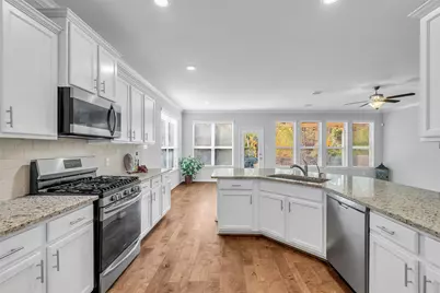 4718 Misty Ranch Drive, Spring, TX 77386 - Photo 9