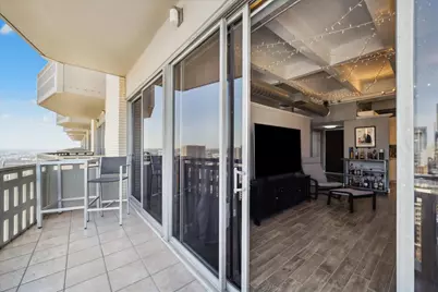 2016 Main Street #2417, Houston, TX 77002 - Photo 13