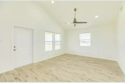 520 Blue Water Hwy Drive, Surfside Beach, TX 77541 - Photo 15