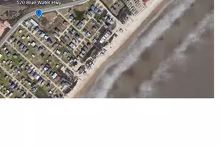 520 Blue Water Hwy Dr, Surfside Beach, TX 77541 - Photo 3