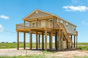 520 Blue Water Hwy Dr, Surfside Beach, TX 77541 - Photo 5