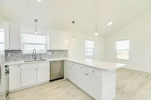 520 Blue Water Hwy Dr, Surfside Beach, TX 77541 - Photo 21