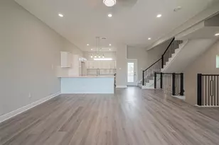 4746 Mallow Street E, Houston, TX 77033 - Photo 31
