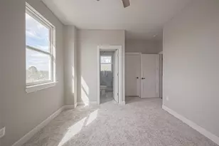 4746 Mallow Street E, Houston, TX 77033 - Photo 39