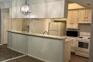11711 Memorial Dr, Houston, TX 77024 - Photo 3