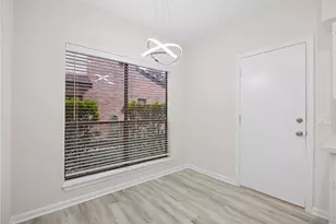 2668 Bering Dr, Houston, TX 77057 - Photo 15