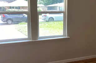 4929 Libbey Ln, Houston, TX 77092 - Photo 9