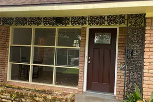 4929 Libbey Ln, Houston, TX 77092 - Photo 3