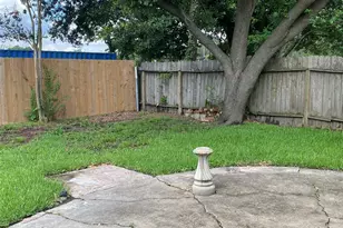 4929 Libbey Ln, Houston, TX 77092 - Photo 23