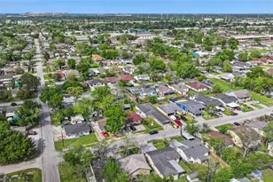 10613 Chadwick St, Houston, TX 77029 - Photo 33