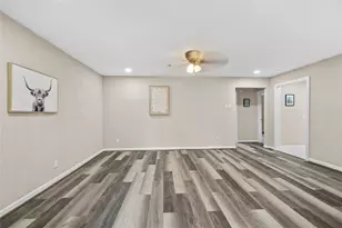 10613 Chadwick St, Houston, TX 77029 - Photo 11