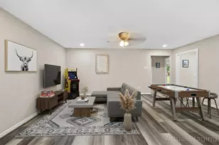 10613 Chadwick St, Houston, TX 77029 - Photo 3