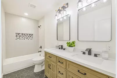91 April Wind Drive S, Montgomery, TX 77356 - Photo 35