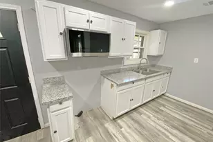 506 Azalea Dr, La Marque, TX 77568 - Photo 11