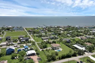 1004 8th St, Dickinson, TX 77539 - Photo 41