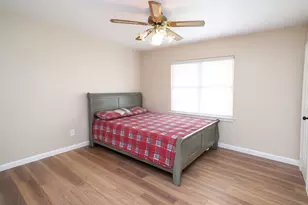 1424 N Avenue F, Freeport, TX 77541 - Photo 21