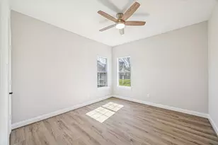 5437 Edgewater Ct, Willis, TX 77318 - Photo 21